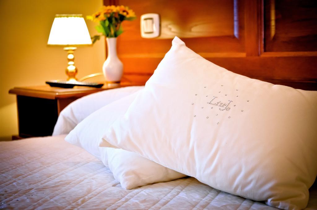 Отель Relais Cavour Рим Номер фото